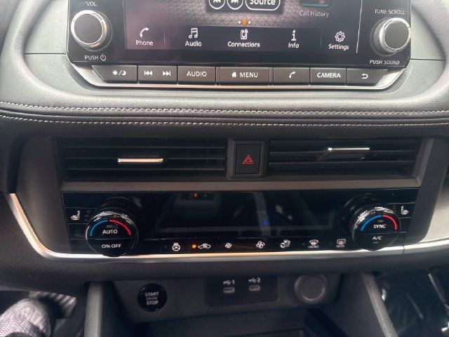 Used 2025 Nissan Rogue SV w/ SV Premium Package FWD image 15