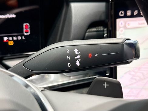 New 2026 GMC Terrain Elevation image 17