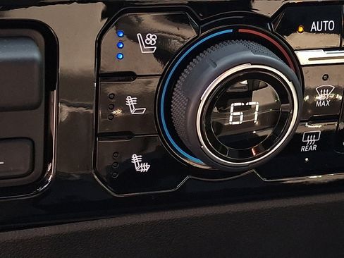 Used 2024 Chevrolet Silverado 2500 ZR2 w/ ZR2 Bison Edition image 23