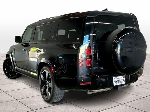 Used 2023 Land Rover Defender 130 X-Dynamic SE image 14