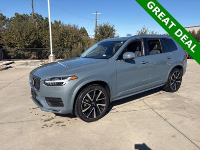 Used 2020 Volvo XC90 T6 Momentum w/ Protection Package Premier
