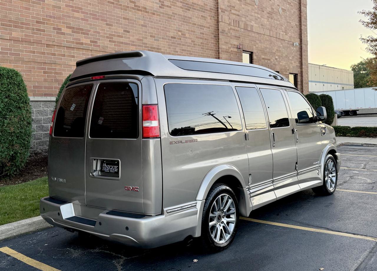 Used 2019 GMC Savana 2500 w/ Enhanced Convenience Package RWD image 19