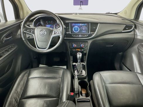 Used 2020 Buick Encore Essence FWD image 24