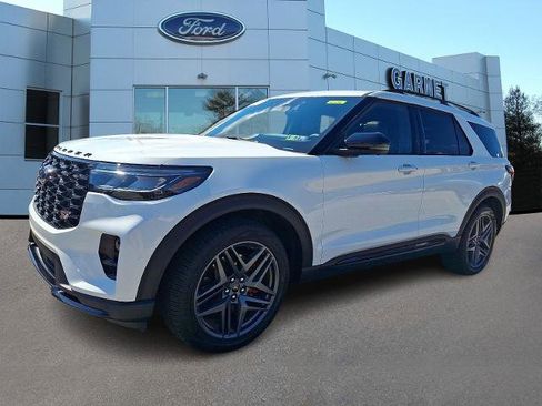 Certified 2025 Ford Explorer ST w/ Sun And Sound Package image 3