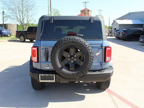 New 2025 Ford Bronco Big Bend w/ Black Diamond Package image 4