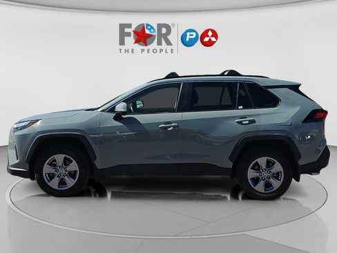 Used 2023 Toyota RAV4 XLE image 2