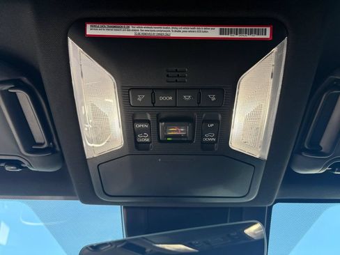Used 2023 Toyota RAV4 XSE AWD/4WD image 29