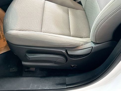 Used 2018 Hyundai Santa Fe Sport AWD/4WD image 19