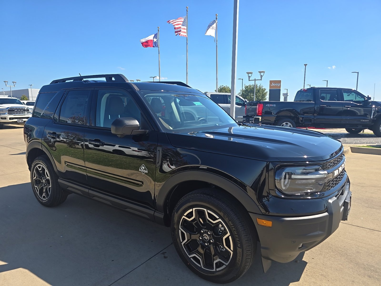 New 2026 Ford Bronco Sport Outer Banks w/ Outer Banks Tech Package+ AWD/4WD image 8