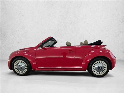 Used 2013 Volkswagen Beetle 2.5 FWD image 30