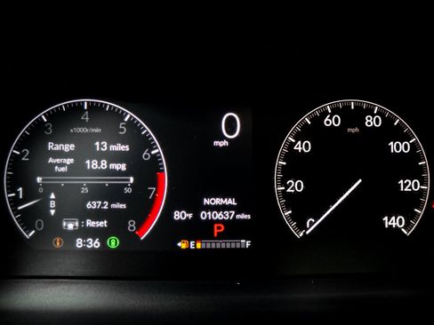 Used 2025 Honda Pilot TrailSport image 21