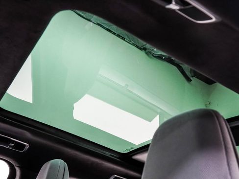 Used 2025 Land Rover Range Rover Sport SV Edition Two image 19