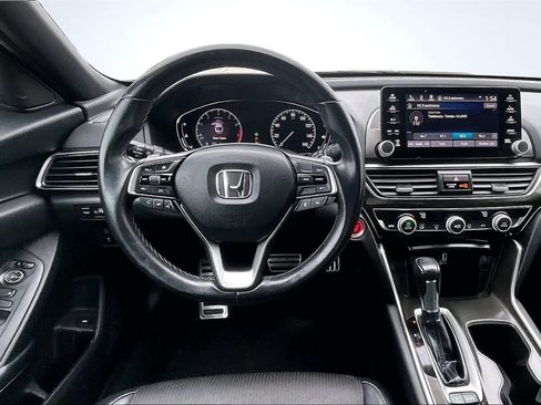 Used 2018 Honda Accord Sport image 7