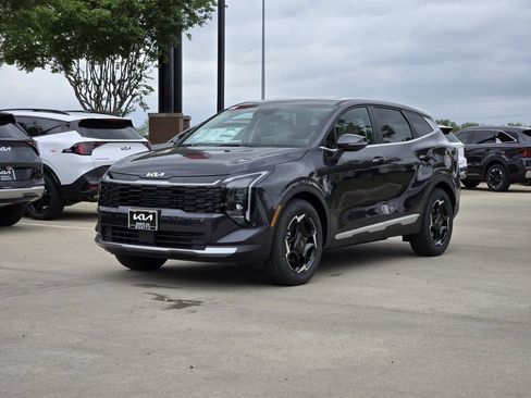 New 2026 Kia Sportage EX FWD image 2