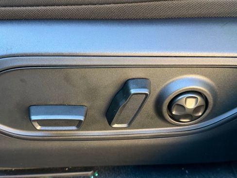 New 2026 Jeep Grand Cherokee Limited image 16