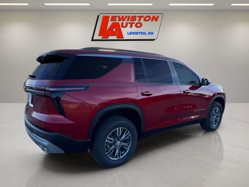 New 2026 Chevrolet Traverse LT image 8