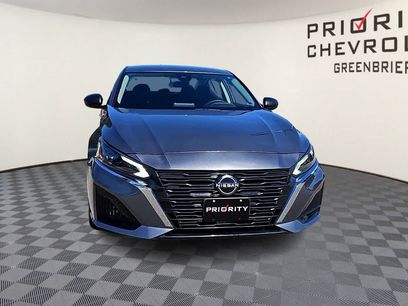 Used 2024 Nissan Altima 2.5 SV
