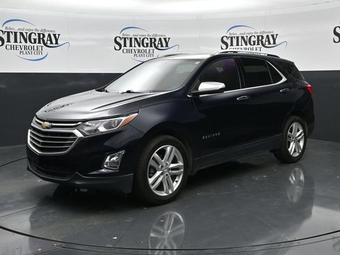 Used 2021 Chevrolet Equinox Premier FWD image 3