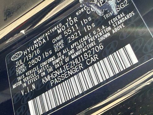 Used 2017 Genesis G80 3.8 w/ Option Group 02 image 35