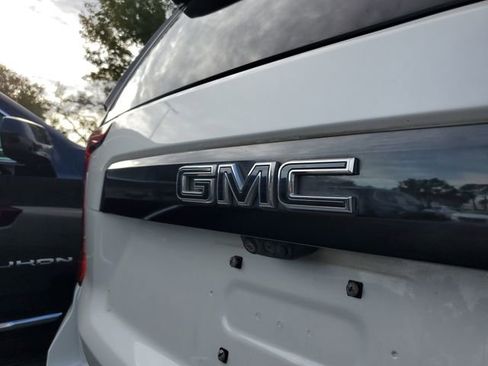 Used 2023 GMC Yukon Denali Ultimate image 6