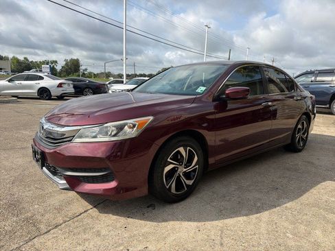 Used 2016 Honda Accord LX image 10