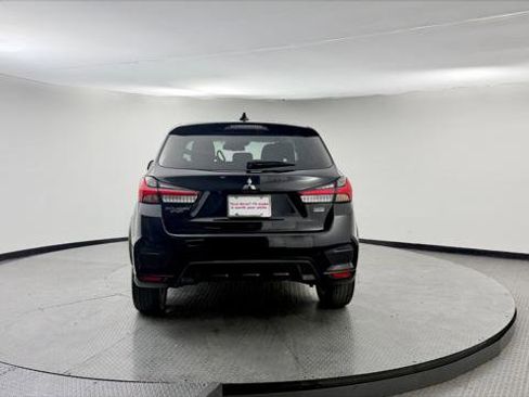 Used 2024 Mitsubishi Outlander Sport LE AWD/4WD image 7