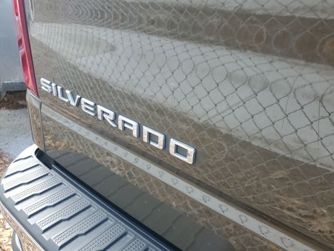 Used 2024 Chevrolet Silverado 1500 LTZ image 5