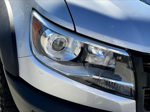 Used 2019 Chevrolet Colorado ZR2 w/ Colorado ZR2 Bison Edition image 26