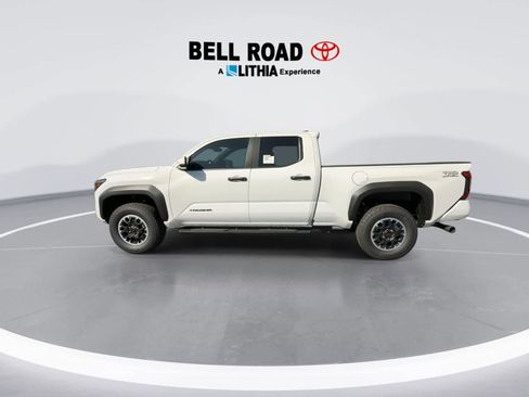 New 2025 Toyota Tacoma TRD Off-Road image 5