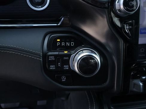 Used 2022 RAM 1500 Limited AWD/4WD image 35