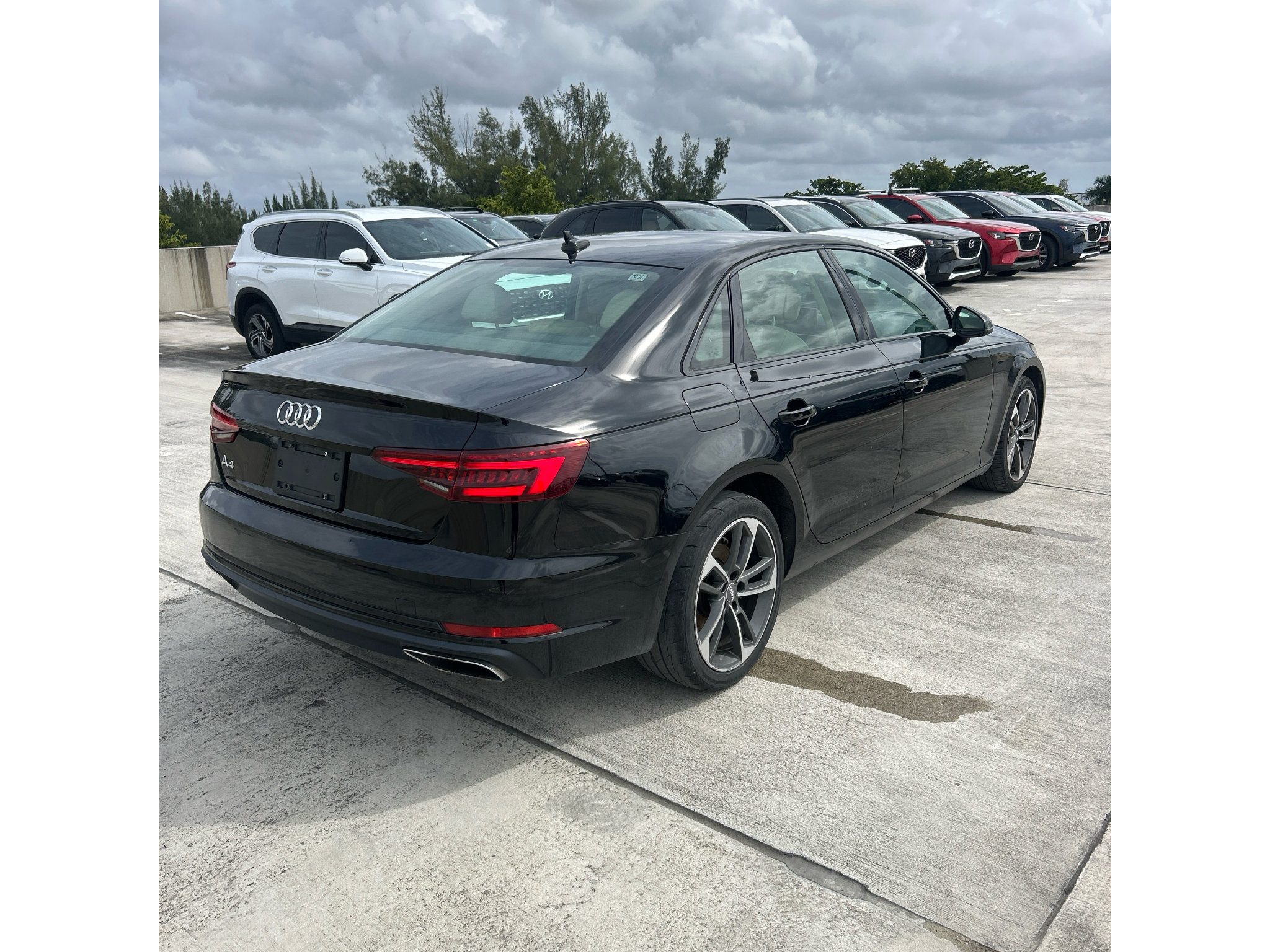 Used 2019 Audi A4 2.0T Premium FWD image 5