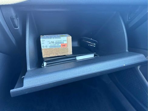 Certified 2025 Volkswagen Jetta S image 12