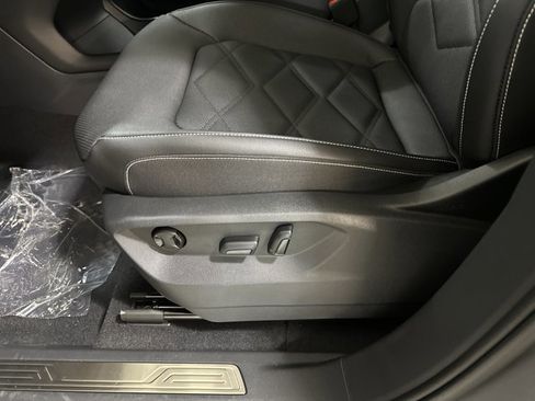 New 2026 Volkswagen Atlas SE image 17