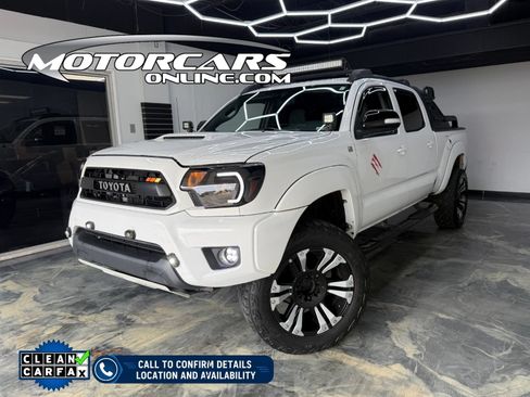 Used 2014 Toyota Tacoma 4x4 Double Cab image 1