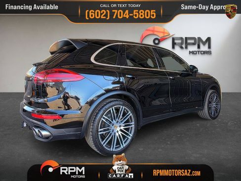 Used 2016 Porsche Cayenne S AWD/4WD image 6