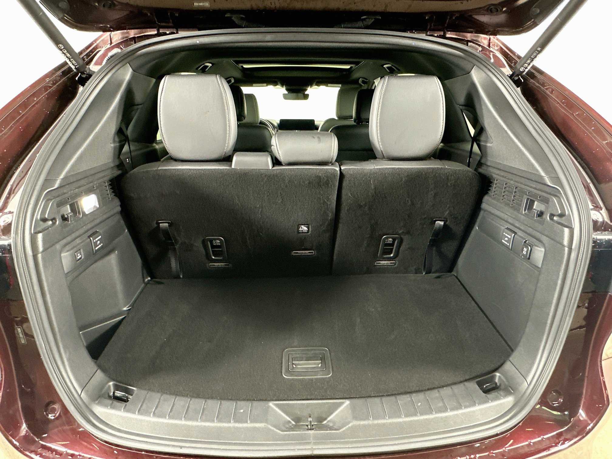 Used 2024 MAZDA CX-90 Plug-In Hybrid w/ Premium Plus AWD/4WD image 31
