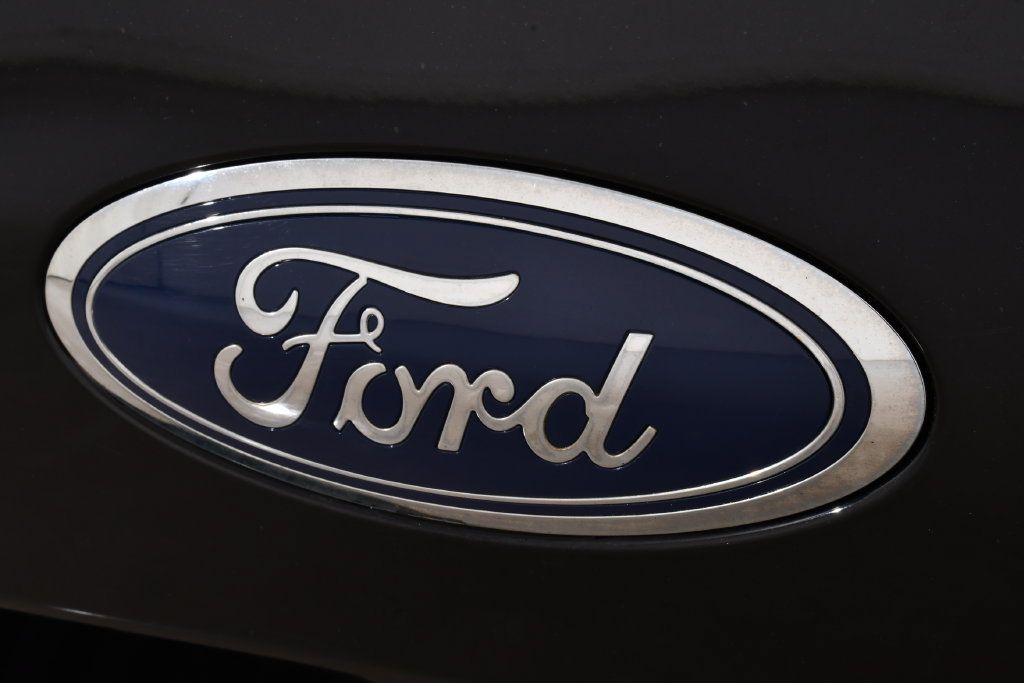 Used 2020 Ford F150 XLT w/ Equipment Group 302A Luxury AWD/4WD image 22