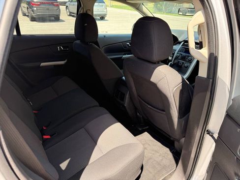 Used 2014 Ford Edge SEL FWD image 11