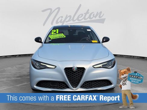 Used 2020 Alfa Romeo Giulia AWD w/ Nero Edizione image 2