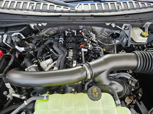 New 2026 Ford Expedition Max Active RWD image 17