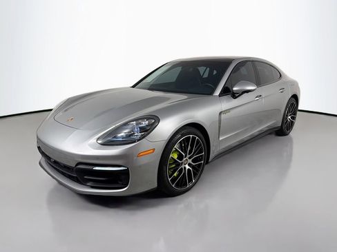Used 2023 Porsche Panamera AWD/4WD image 1