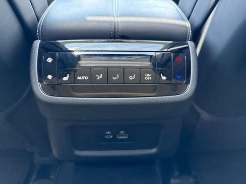 Certified 2025 INFINITI QX60 Luxe w/ Vision Package AWD/4WD image 26