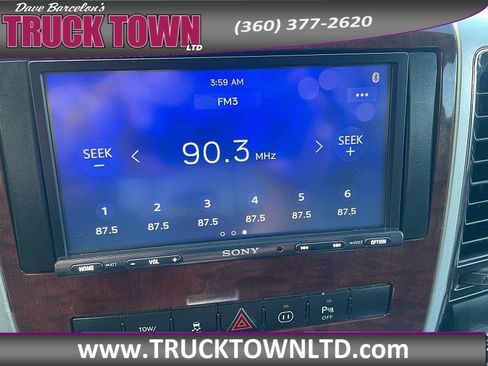Used 2011 RAM 1500 Laramie AWD/4WD image 24