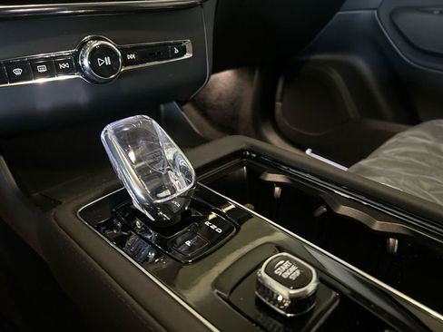 New 2026 Volvo XC90 B6 Plus w/ Protection Package Premier image 20