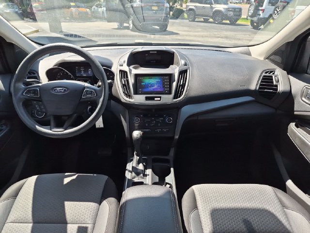 Used 2017 Ford Escape SE FWD image 21