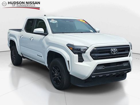 Used 2024 Toyota Tacoma SR5 RWD image 1