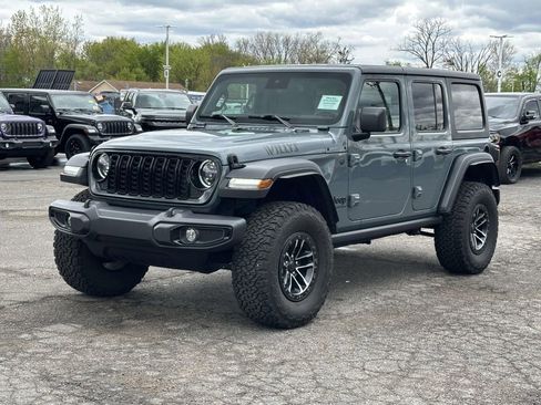 Used 2024 Jeep Wrangler Unlimited Sport AWD/4WD image 7