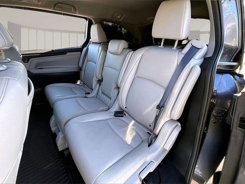 Used 2018 Honda Odyssey Elite image 21