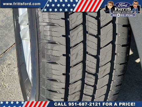Certified 2023 Ford Explorer XLT w/ Equipment Group 202A RWD image 19
