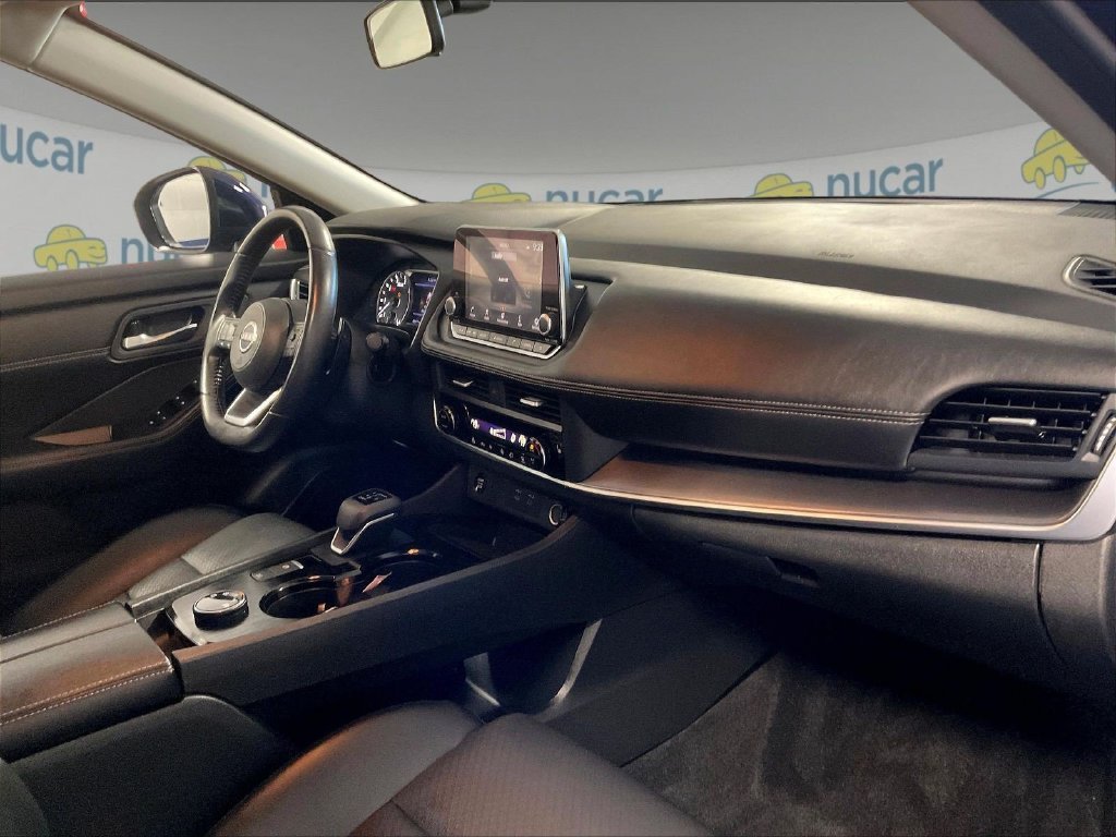 Certified 2024 Nissan Rogue SV w/ SV Premium Package AWD/4WD image 14